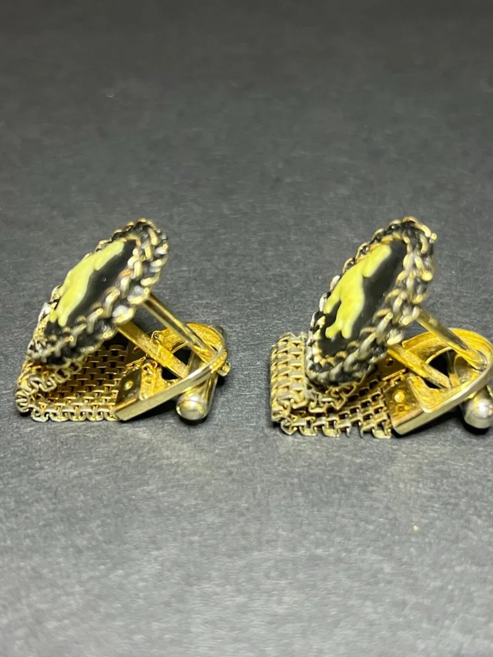 Vintage Gold Tone & Black Cameo Ram Goat Aries Zodiac Mesh Wrap Cufflinks